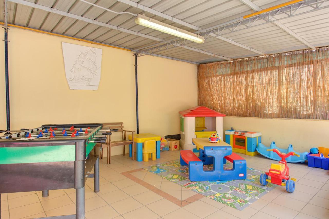 Hotel Nella Ρίμινι Εξωτερικό φωτογραφία