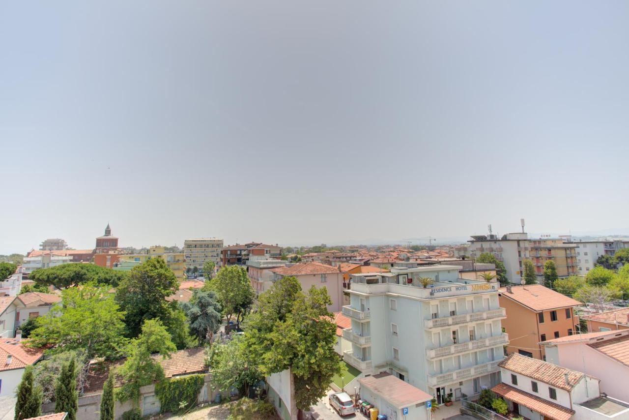 Hotel Nella Ρίμινι Εξωτερικό φωτογραφία